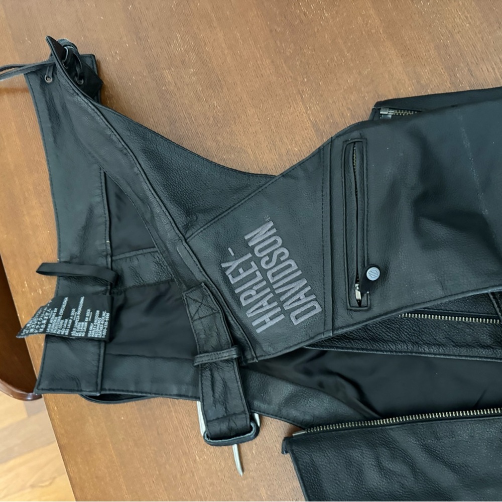 Leather chaps
